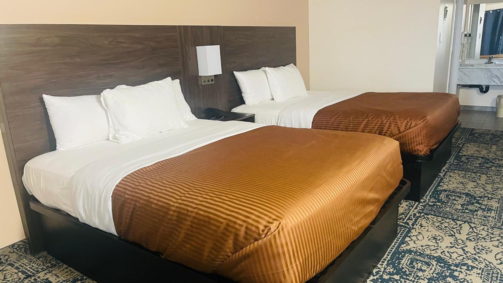Falls Lodge & Suites Niagara Bagian luar foto