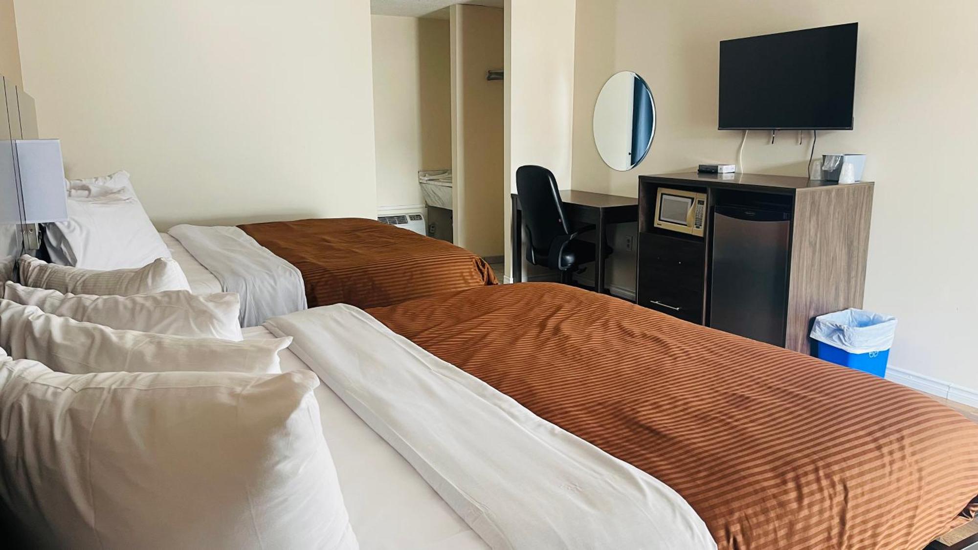 Falls Lodge & Suites Niagara Bagian luar foto